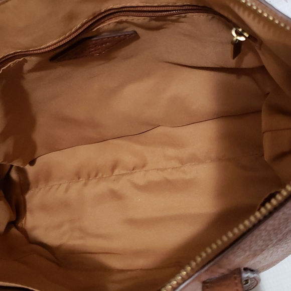 Fossil tan pebble leather handbag and crossbody - Picture 8 of 9